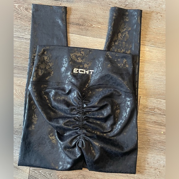 NWOT- ECHT LEOPARD LEGGINGS/ small - Picture 3 of 4